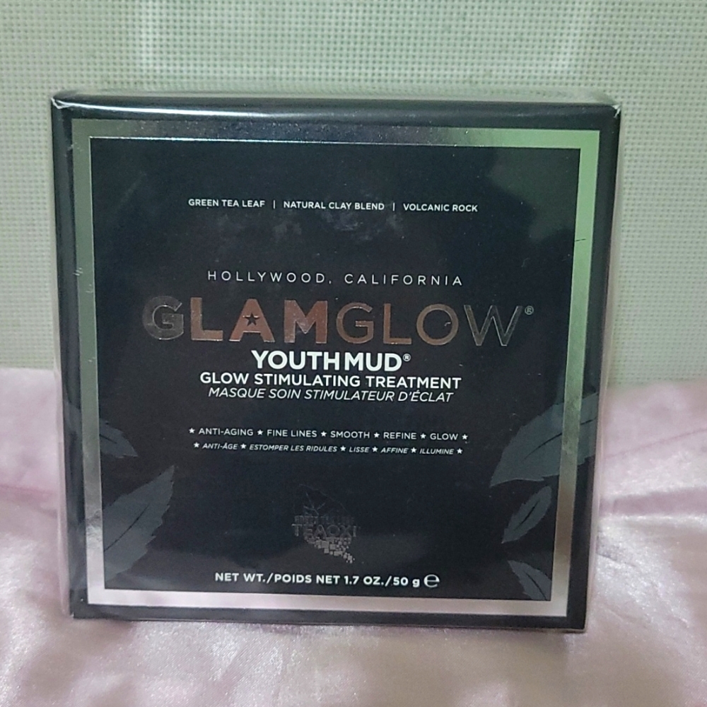 GlamGlow Youth Mud Mask